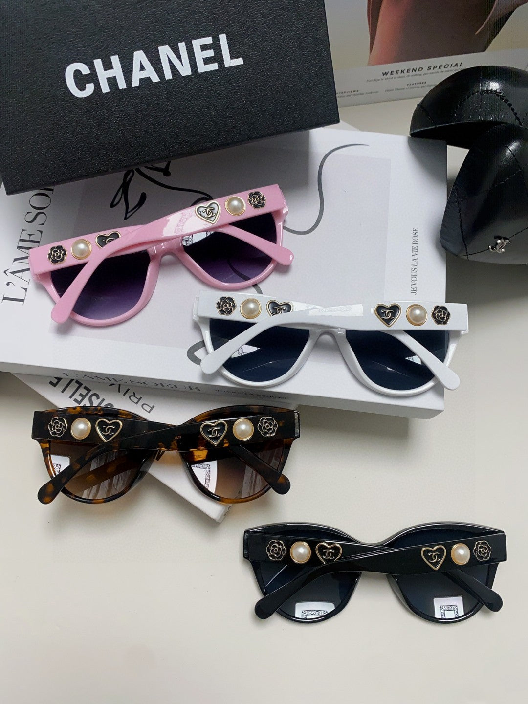 purple pearl heart Sunglasses for women - alternate angle view 9