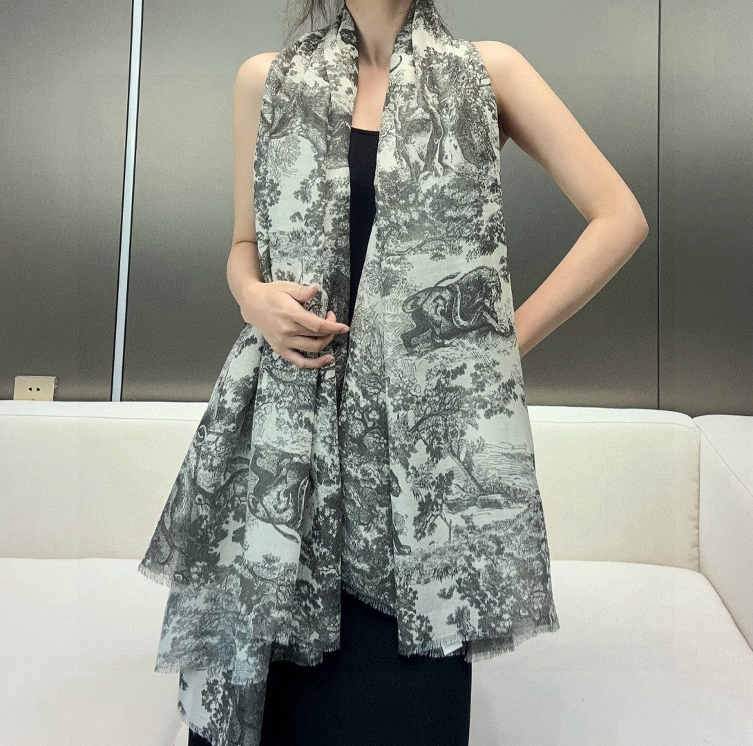 two-tone velvet elegant Shawl for women - alternate angle view 2