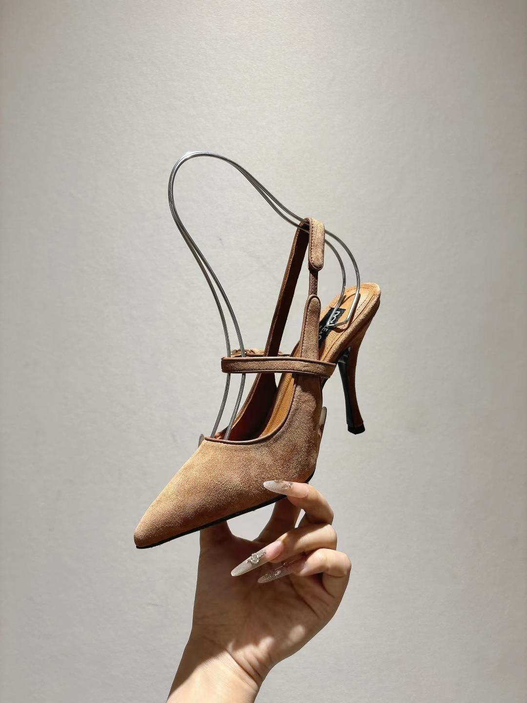 Dolce & Gabbana DG Women's Pointed-Toe Leather Heels