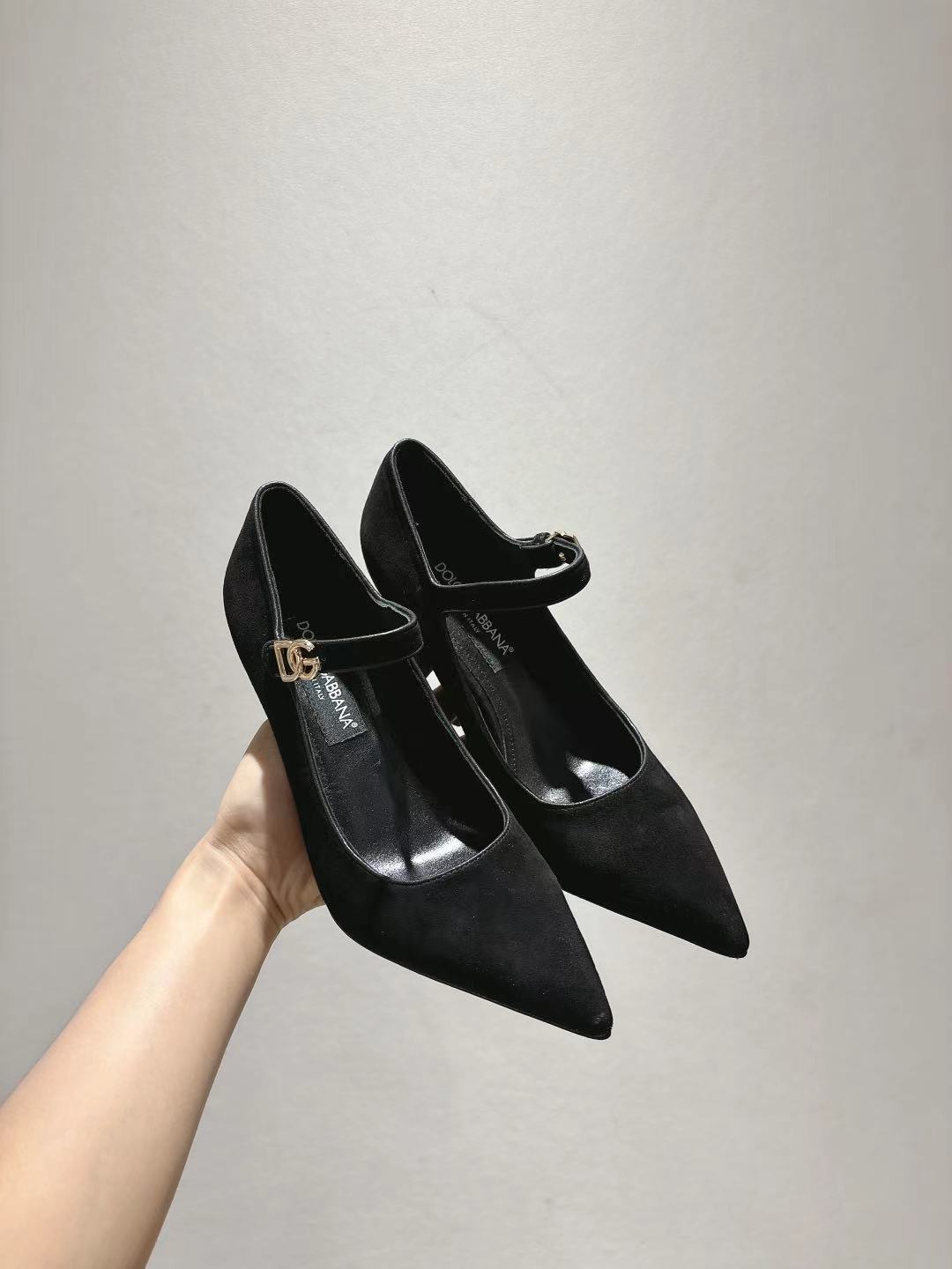 Dolce & Gabbana DG Women's Pointed-Toe Leather Heels