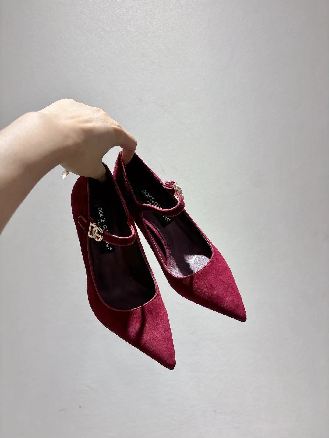 Dolce & Gabbana DG Women's Pointed-Toe Leather Heels