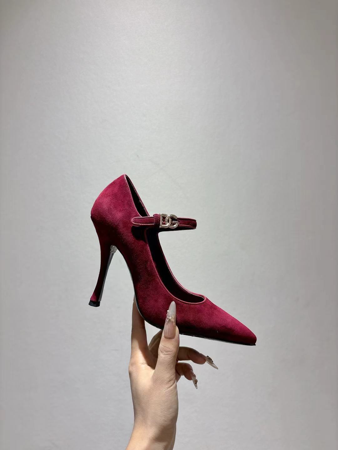 Dolce & Gabbana DG Women's Pointed-Toe Leather Heels