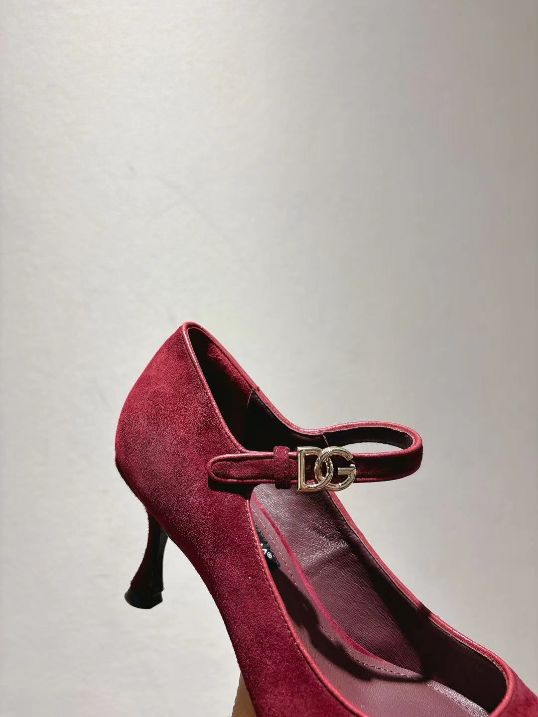 Dolce & Gabbana DG Women's Pointed-Toe Leather Heels