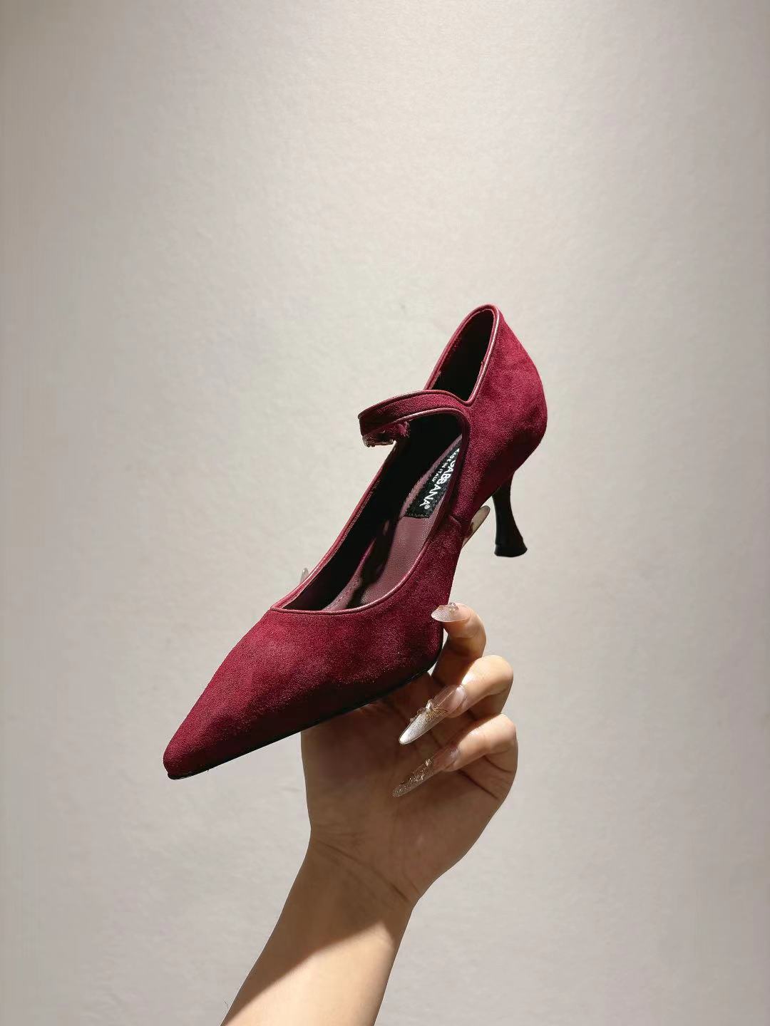 Dolce & Gabbana DG Women's Pointed-Toe Leather Heels