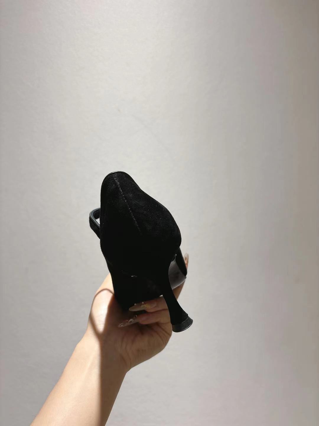 Dolce & Gabbana DG Women's Pointed-Toe Leather Heels