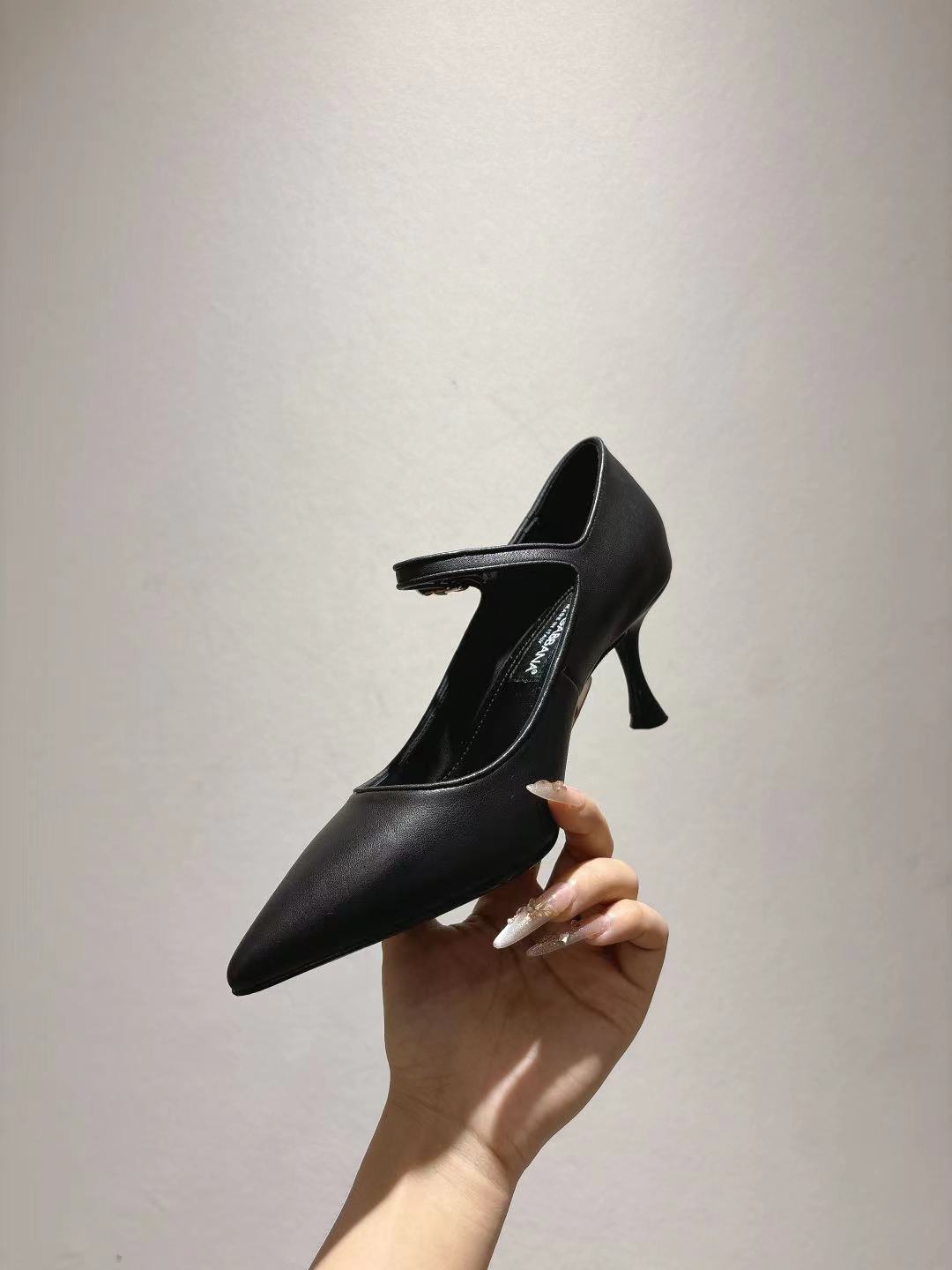 Dolce & Gabbana DG Women's Pointed-Toe Leather Heels