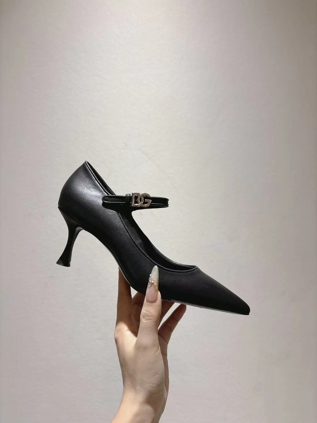 Dolce & Gabbana DG Women's Pointed-Toe Leather Heels