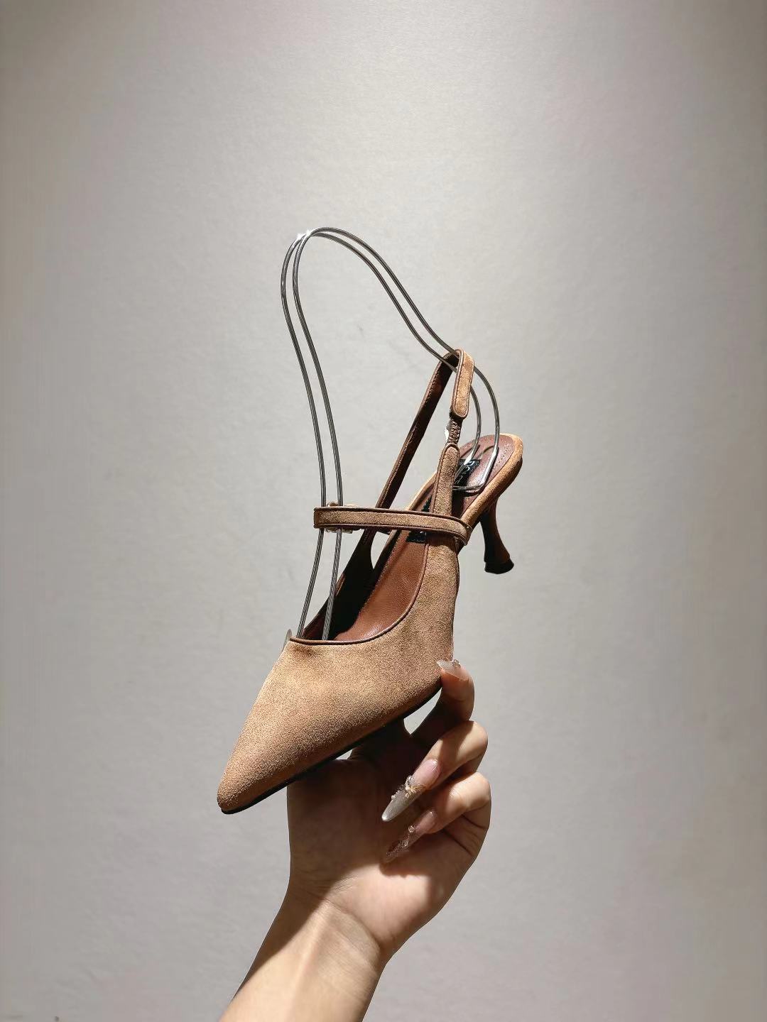 Dolce & Gabbana DG Women's Pointed-Toe Leather Heels