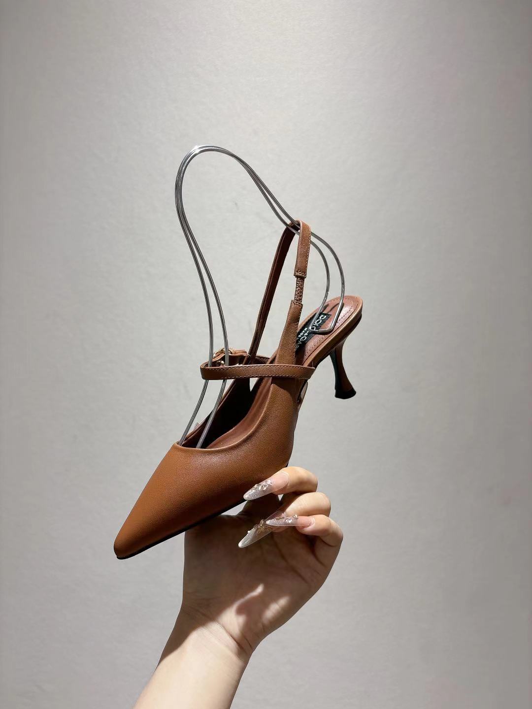 Dolce & Gabbana DG Women's Pointed-Toe Leather Heels