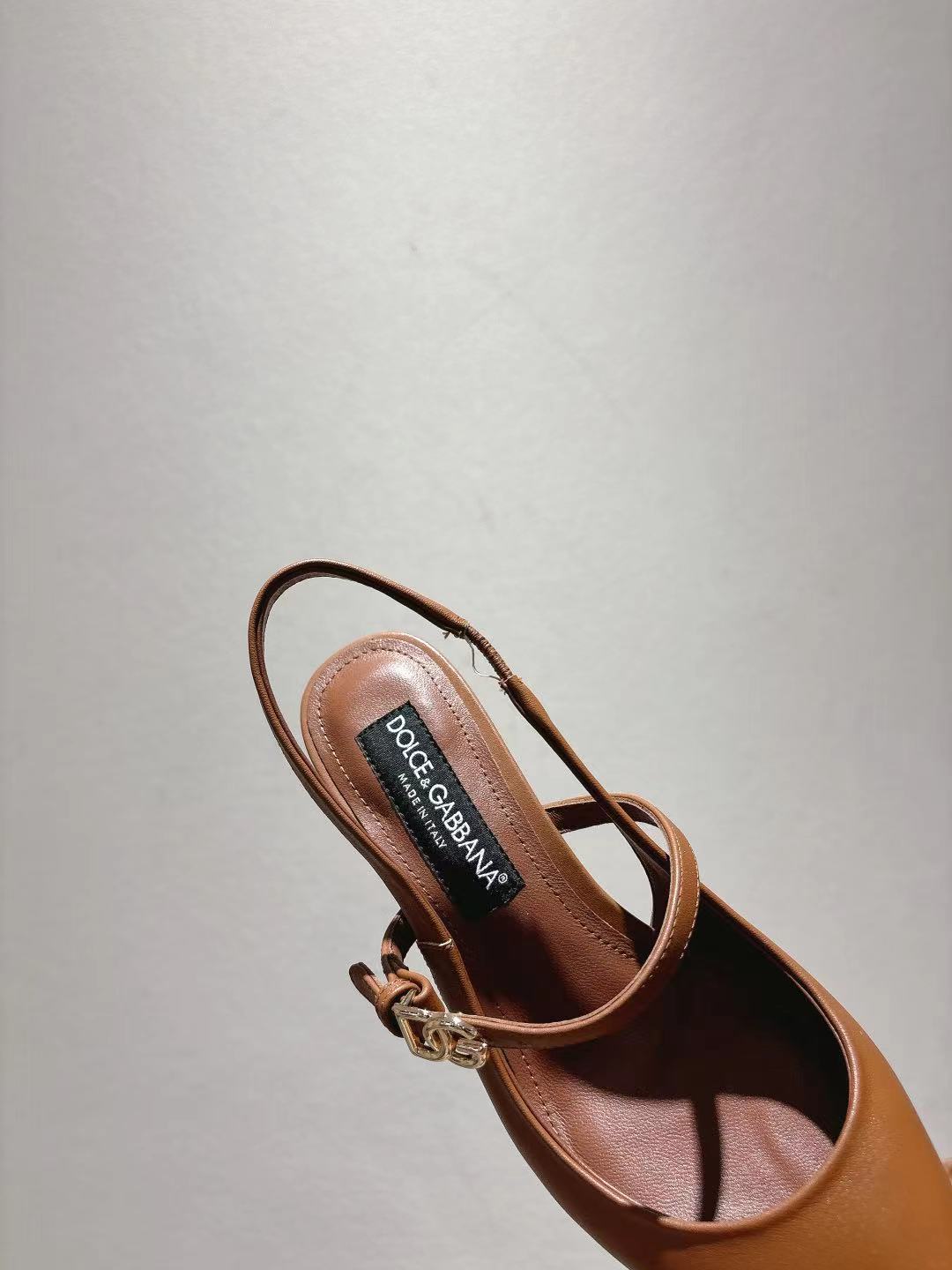 Dolce & Gabbana DG Women's Pointed-Toe Leather Heels