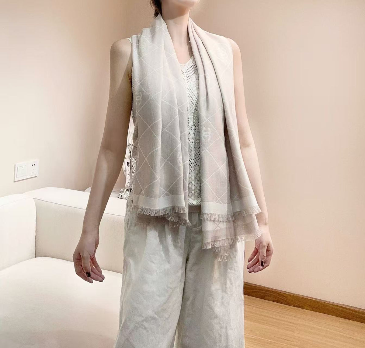 velvet floral Coat for women - alternate angle view 2
