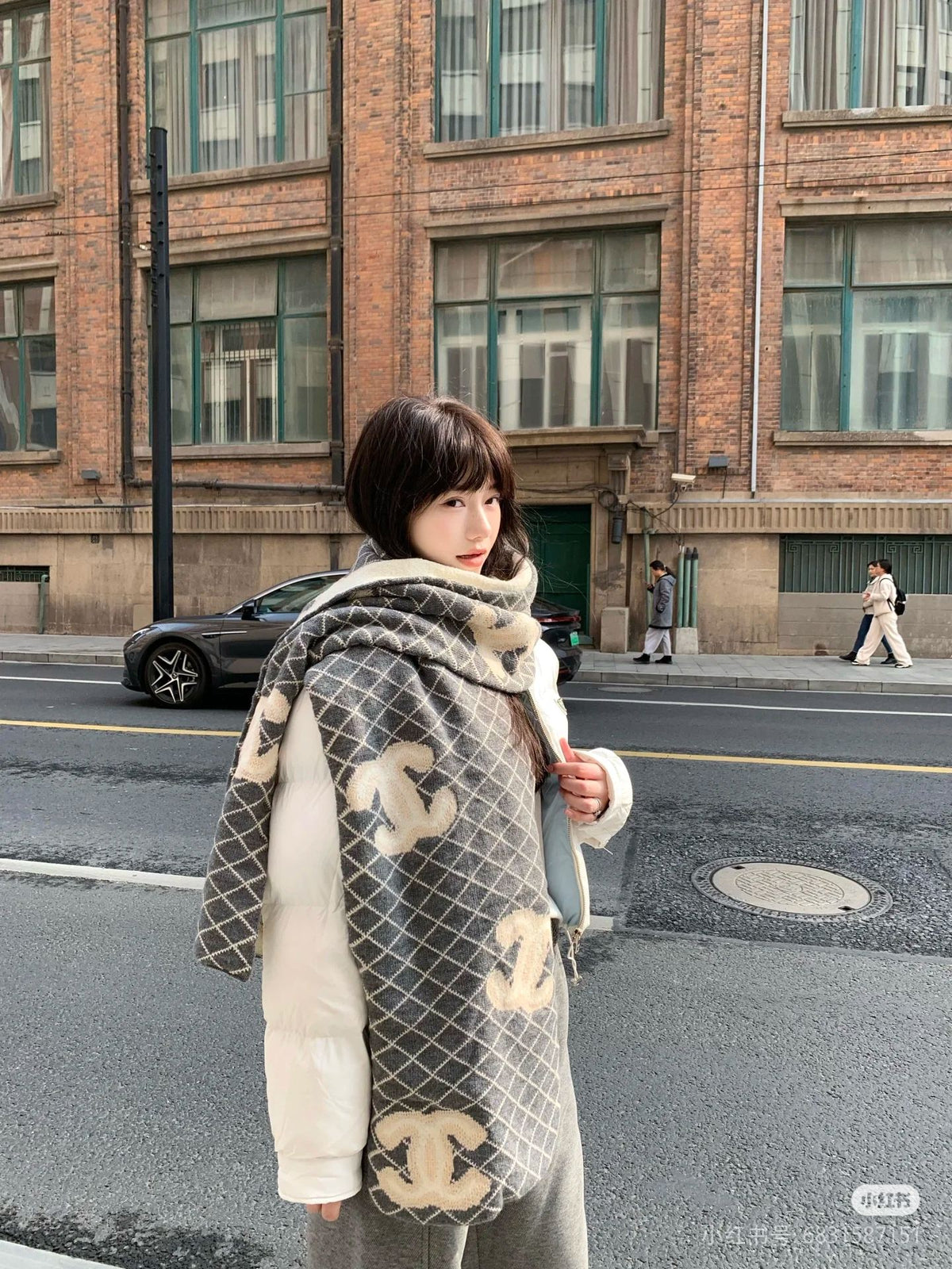 two-tone wool casual Scarf for women - product detail view
