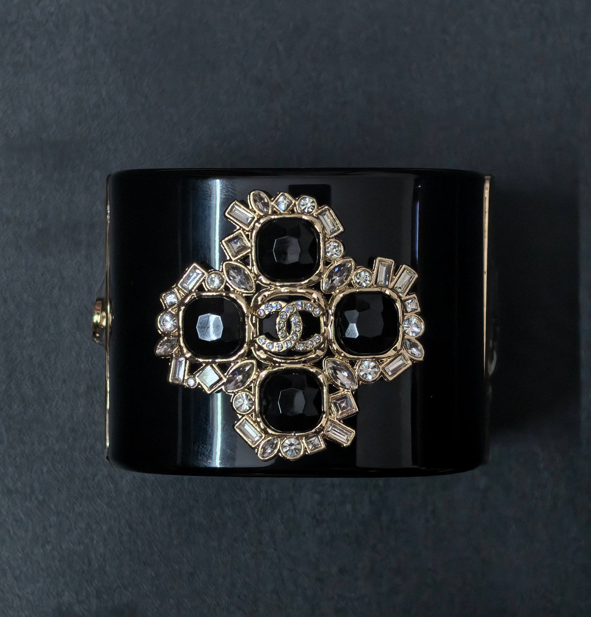 Bangle for women - alternate angle view 4