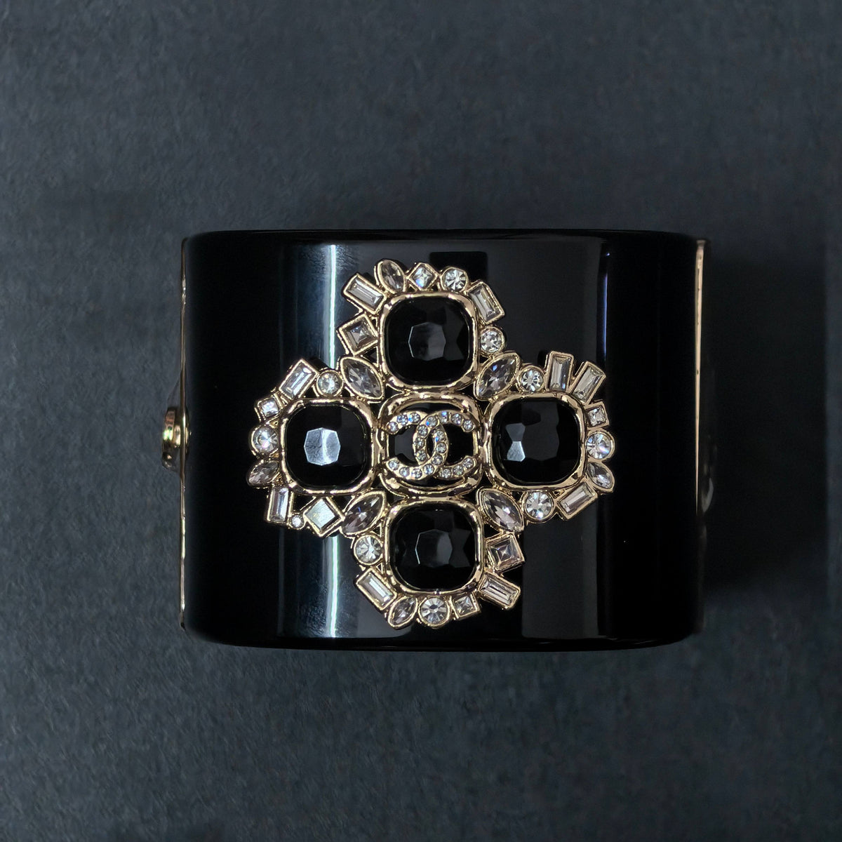 Bangle for women - alternate angle view 15