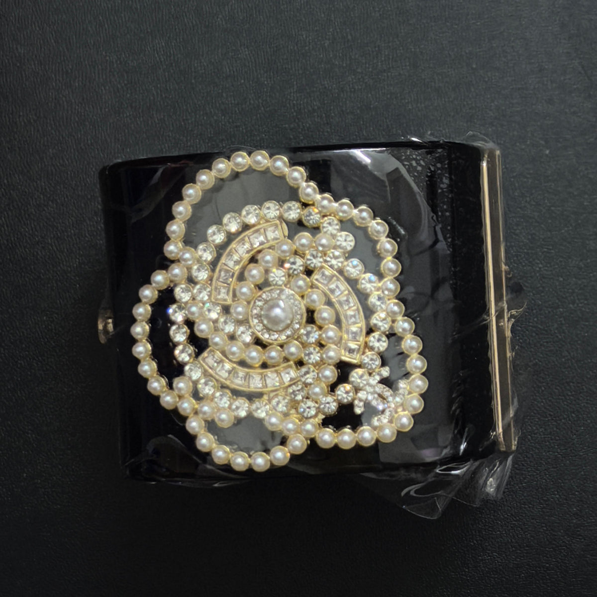 Bangle for women - alternate angle view 8