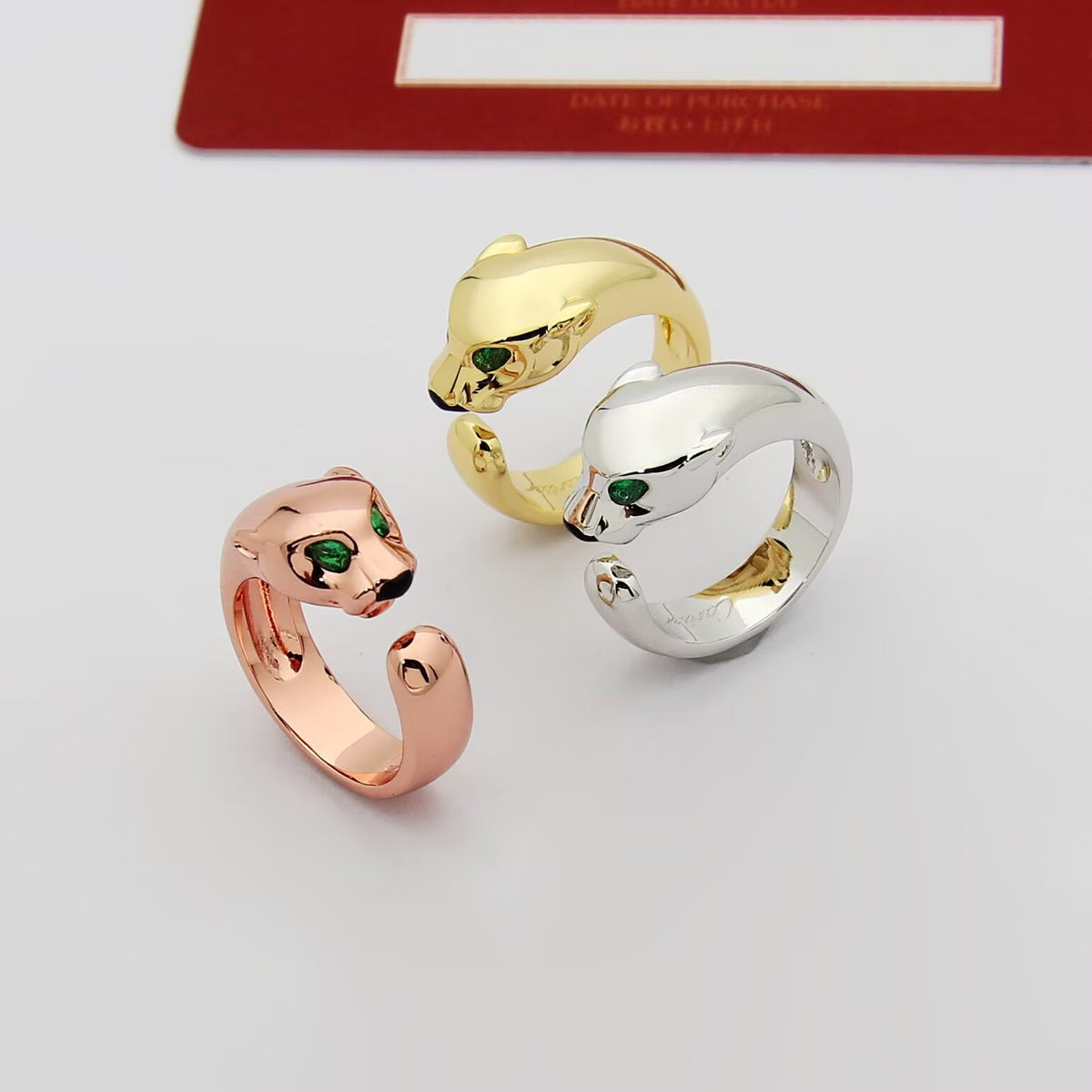 green crystal luxury Ring for women - alternate angle view 3