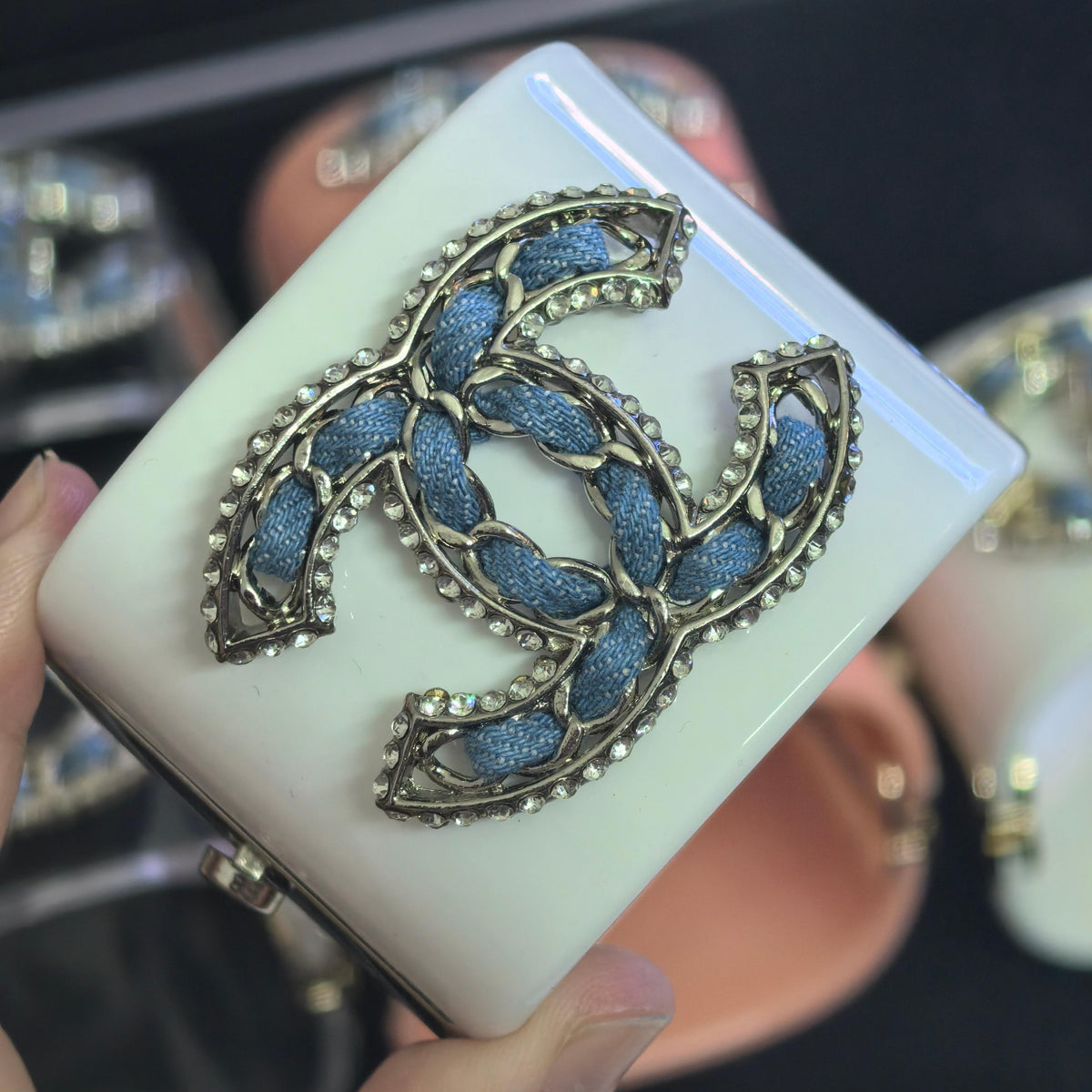 Bangle for women - alternate angle view 15