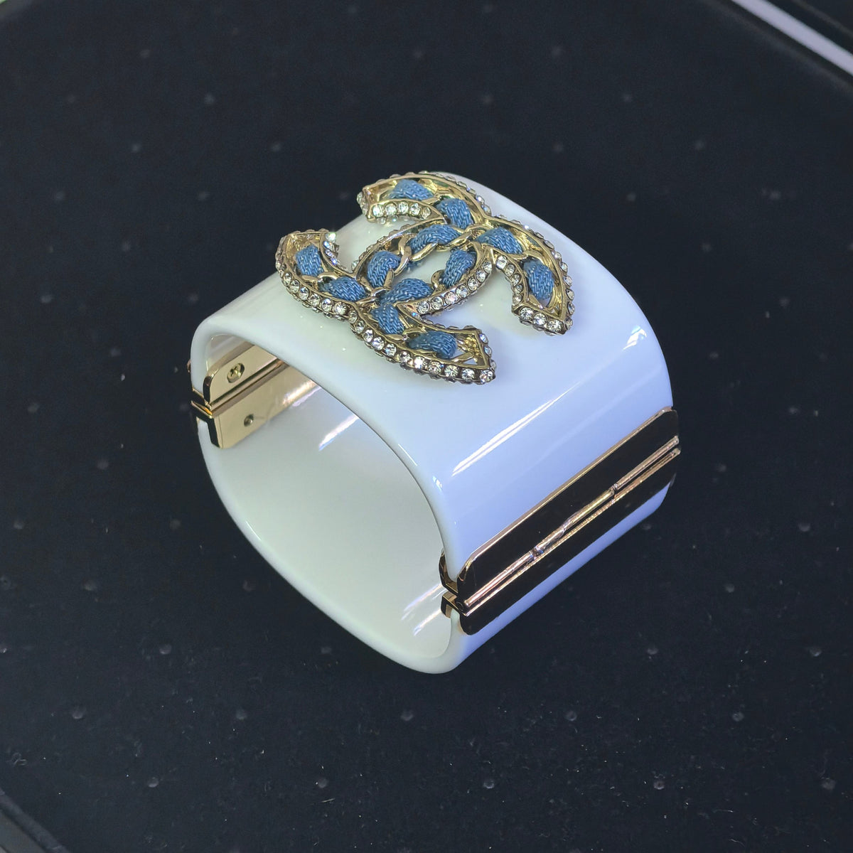 Bangle for women - alternate angle view 32