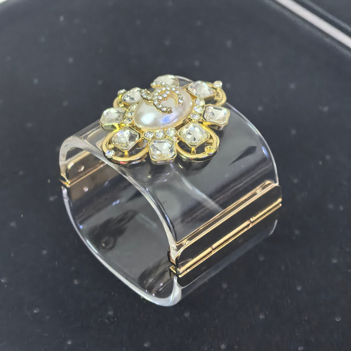 Bangle for women - alternate angle view 17