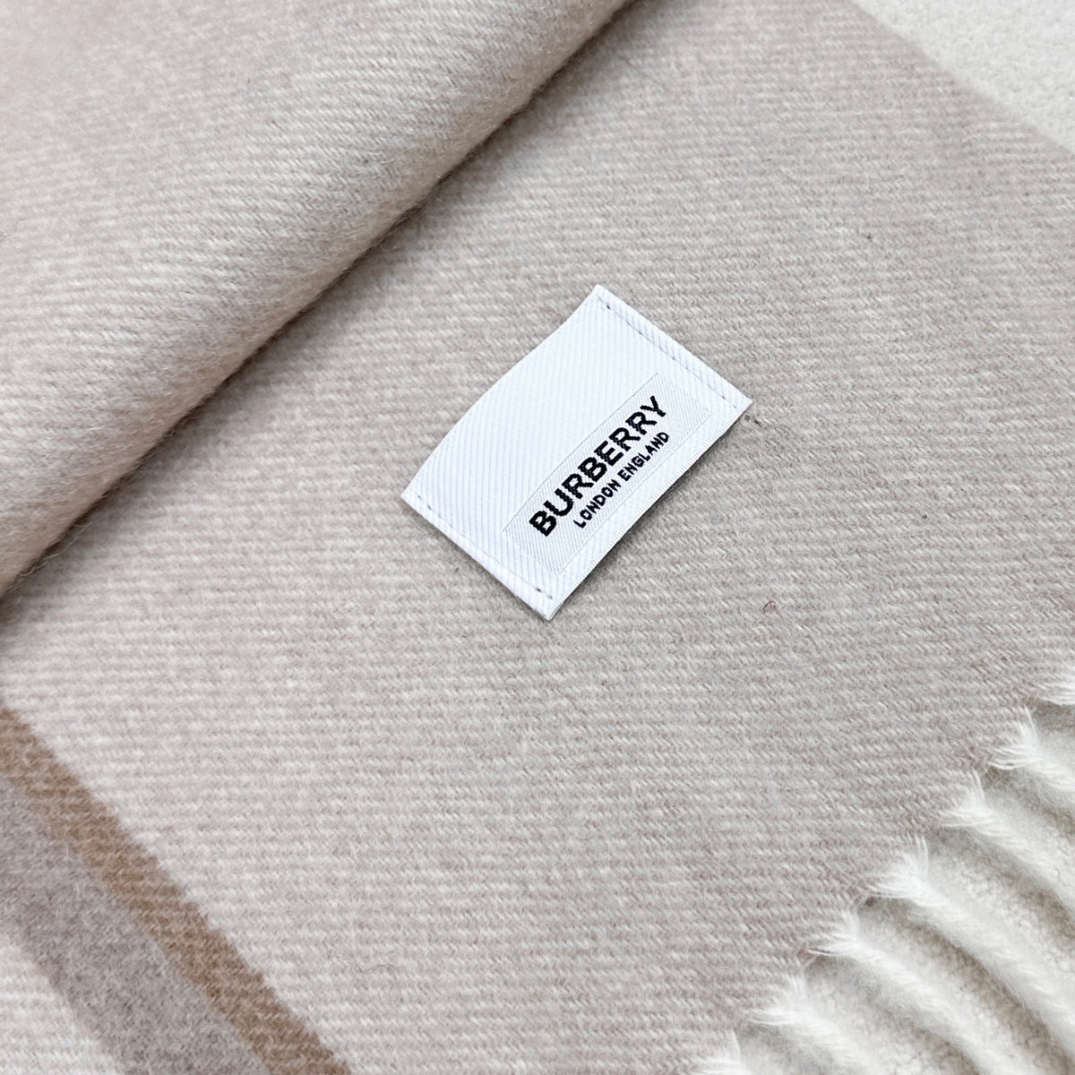 velvet letter Scarf for men - alternate angle view 8