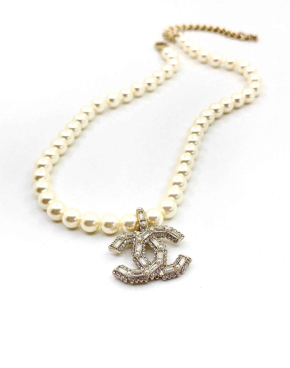 pearl Necklace for women - alternate angle view 6