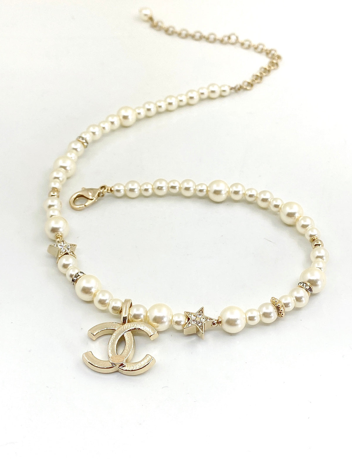 fashion accessory for women - alternate angle view 4