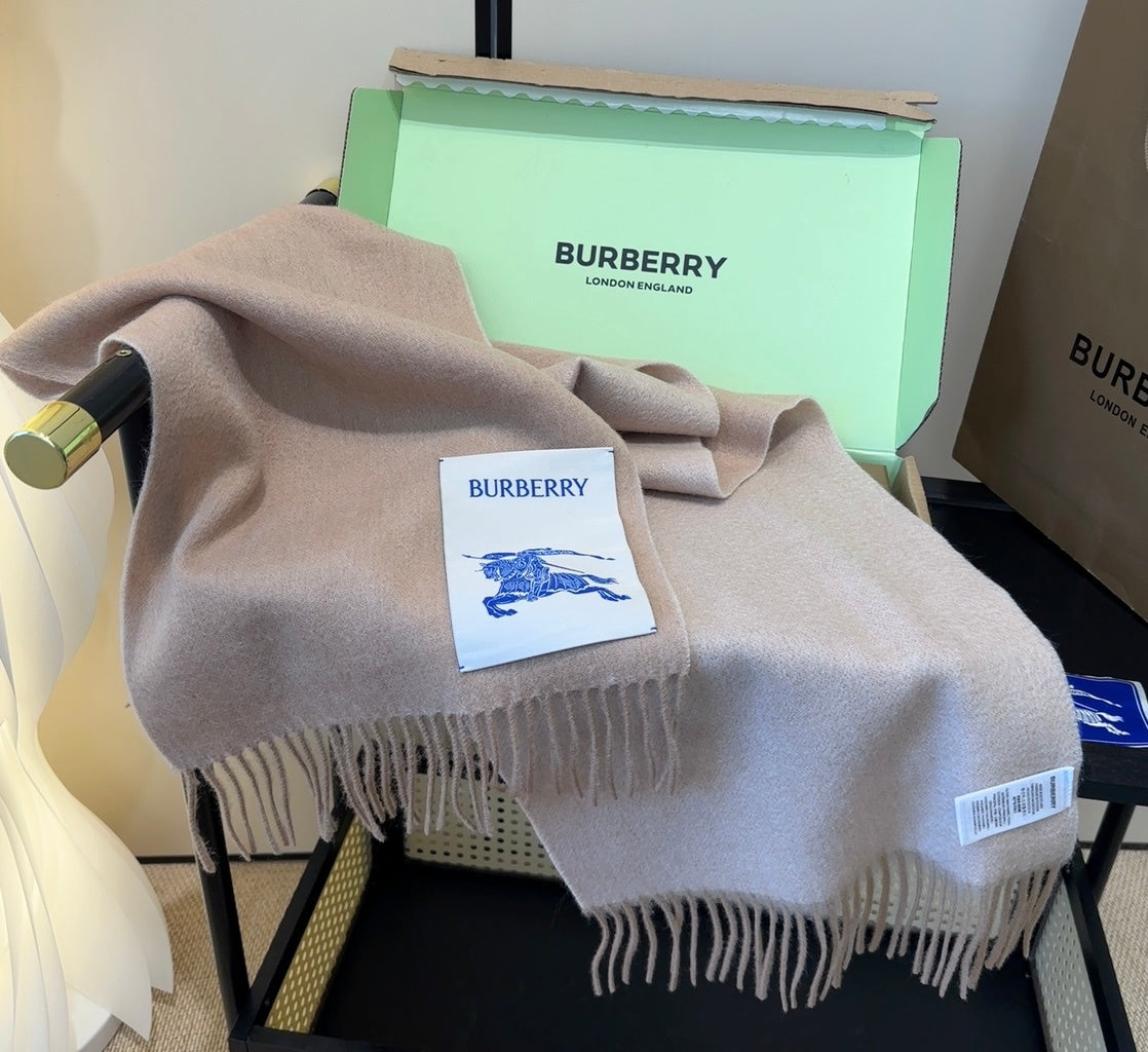 stylish Scarf for men - alternate angle view 7