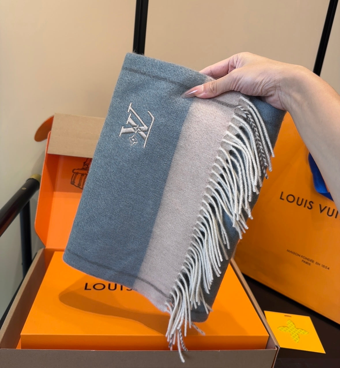stylish Scarf for men - alternate angle view 5