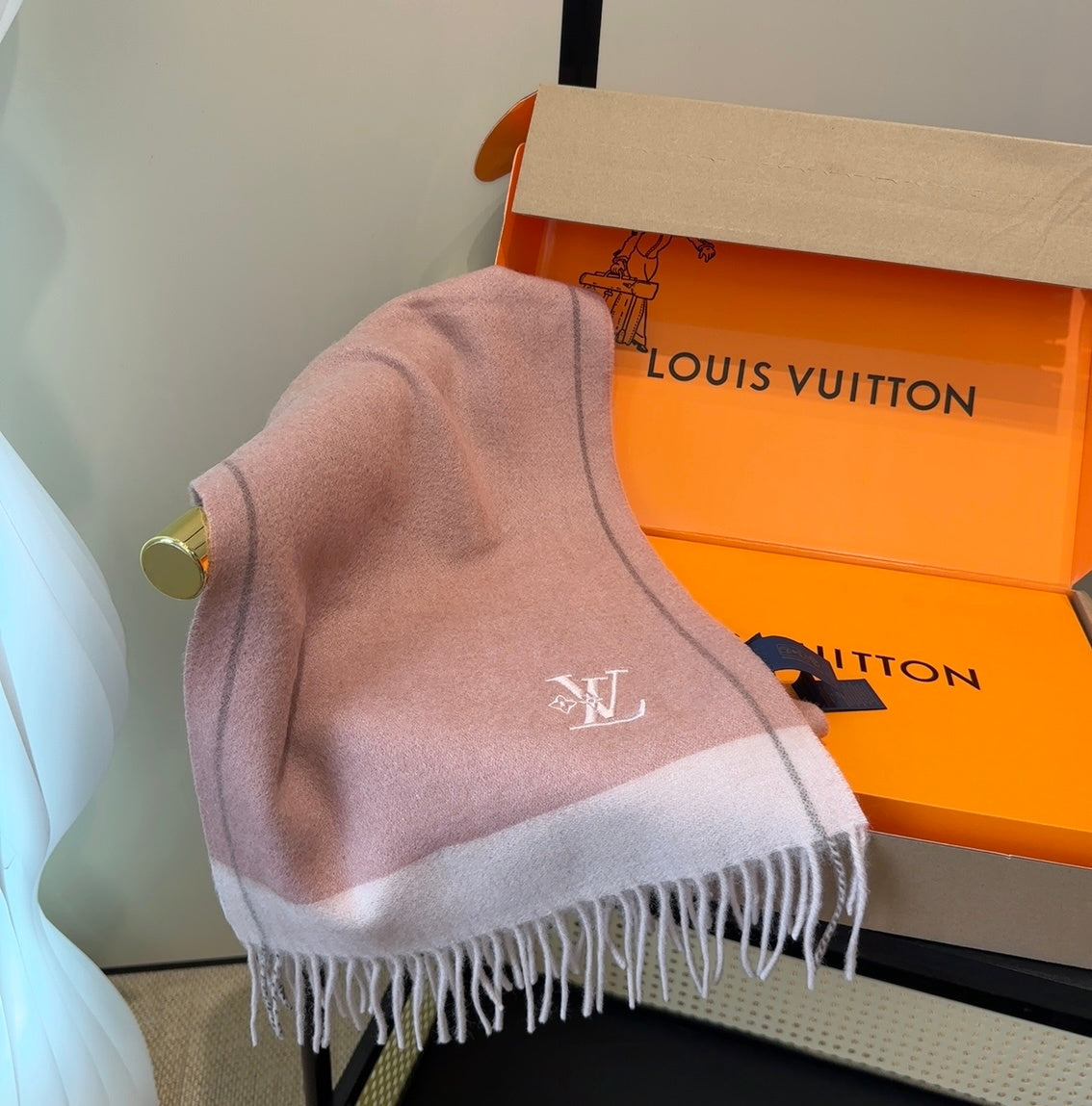 stylish Scarf for men - alternate angle view 7