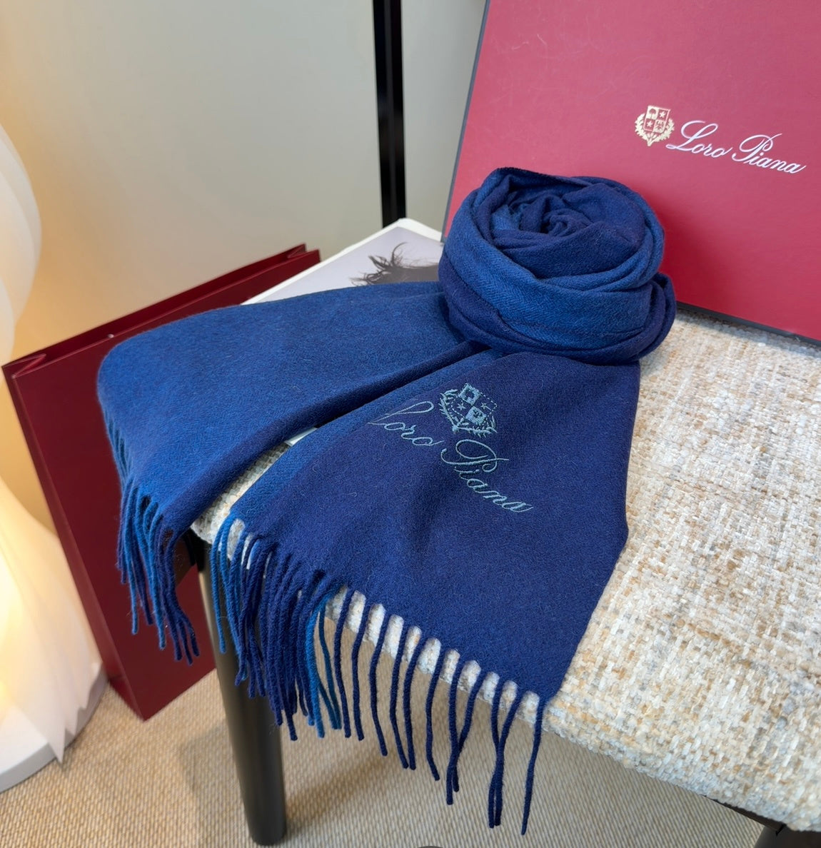 velvet luxury Shawl for women - alternate angle view 9