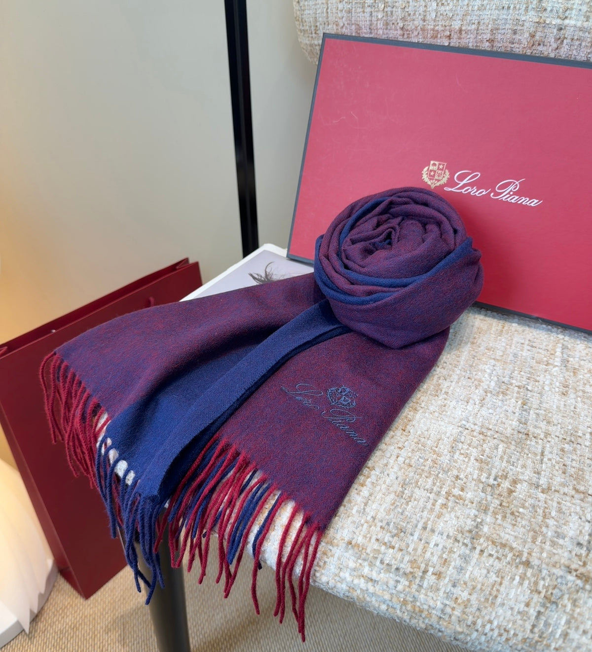 velvet luxury Shawl for women - alternate angle view 9