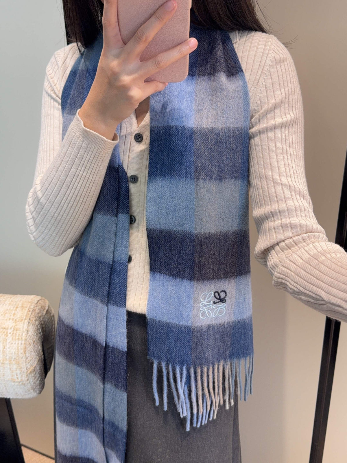 elegant Scarf for unisex couple - product detail view