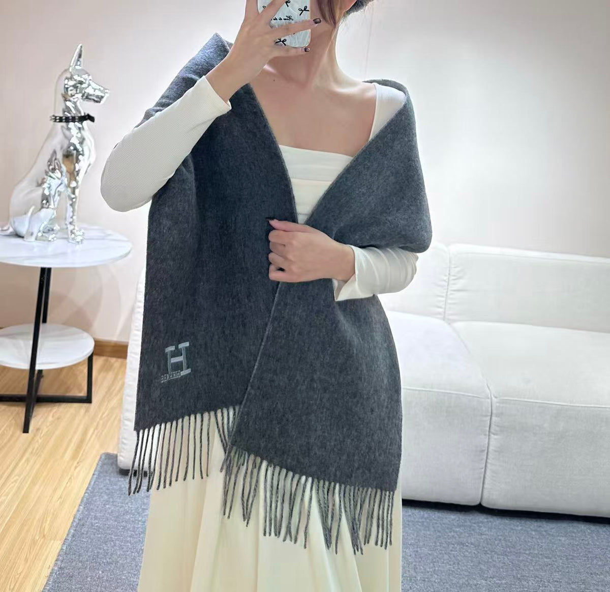 elegant Scarf for unisex couple - product detail view