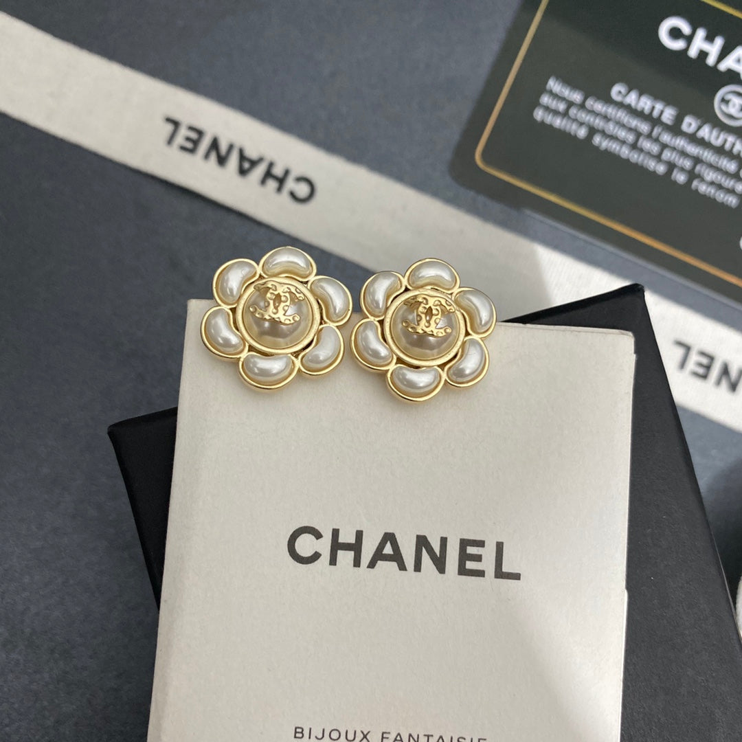 gold 925 sterling silver floral Drop Earrings for women - product detail view