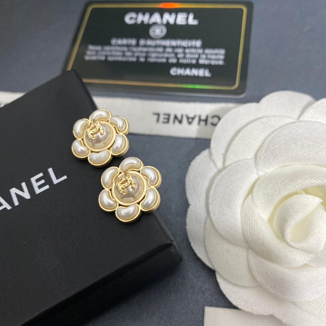 gold 925 sterling silver floral Drop Earrings for women - alternate angle view 6