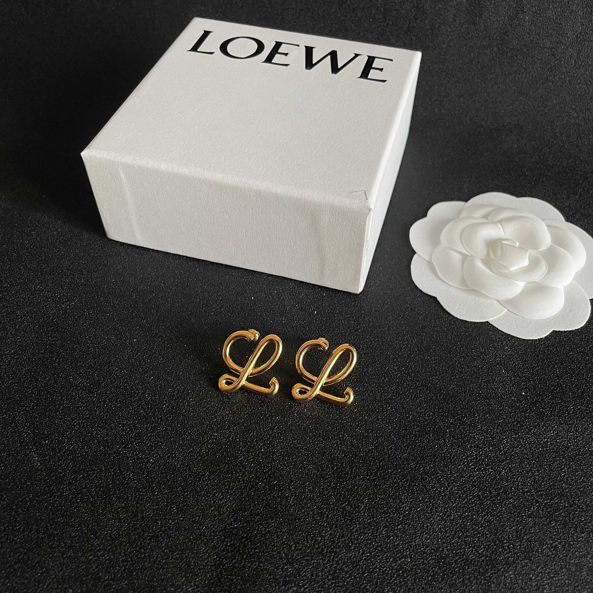 gold brass floral Drop Earrings for women - alternate angle view 5