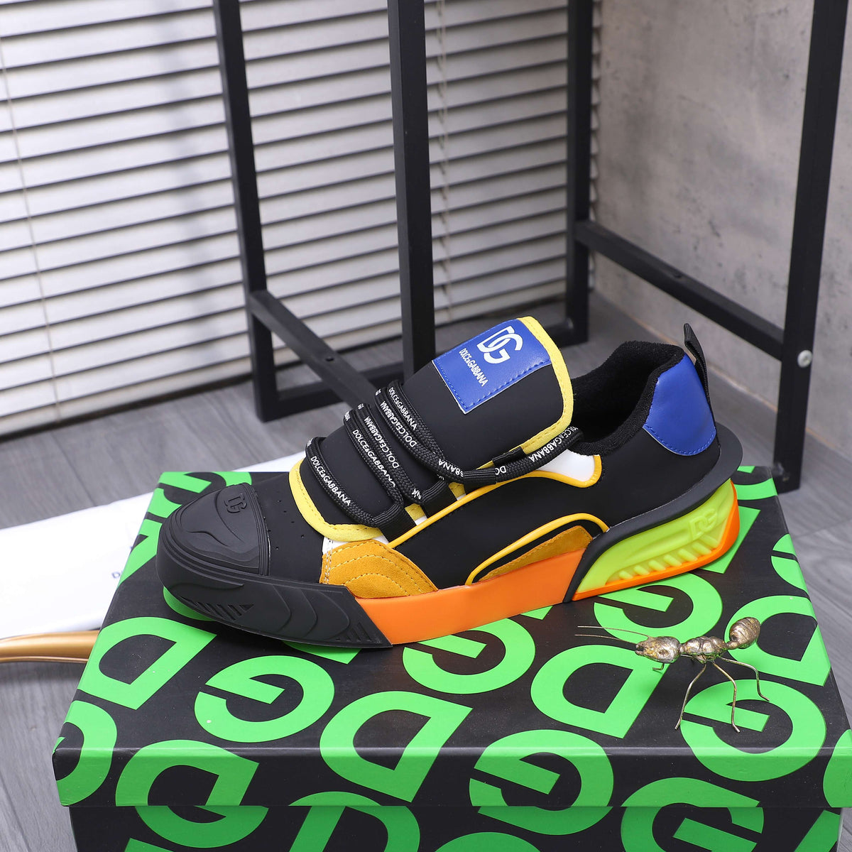 Dolce & Gabbana DG Couple's Casual Sneakers