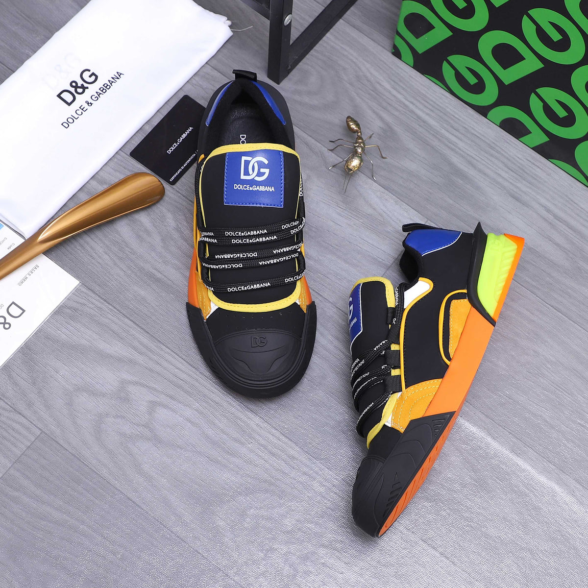 Dolce & Gabbana DG Couple's Casual Sneakers