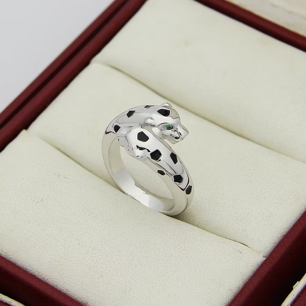 gold floral Ring for women - alternate angle view 6