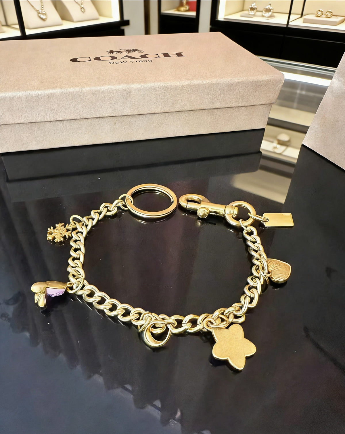 gold heart fashion accessory for women - alternate angle view 4