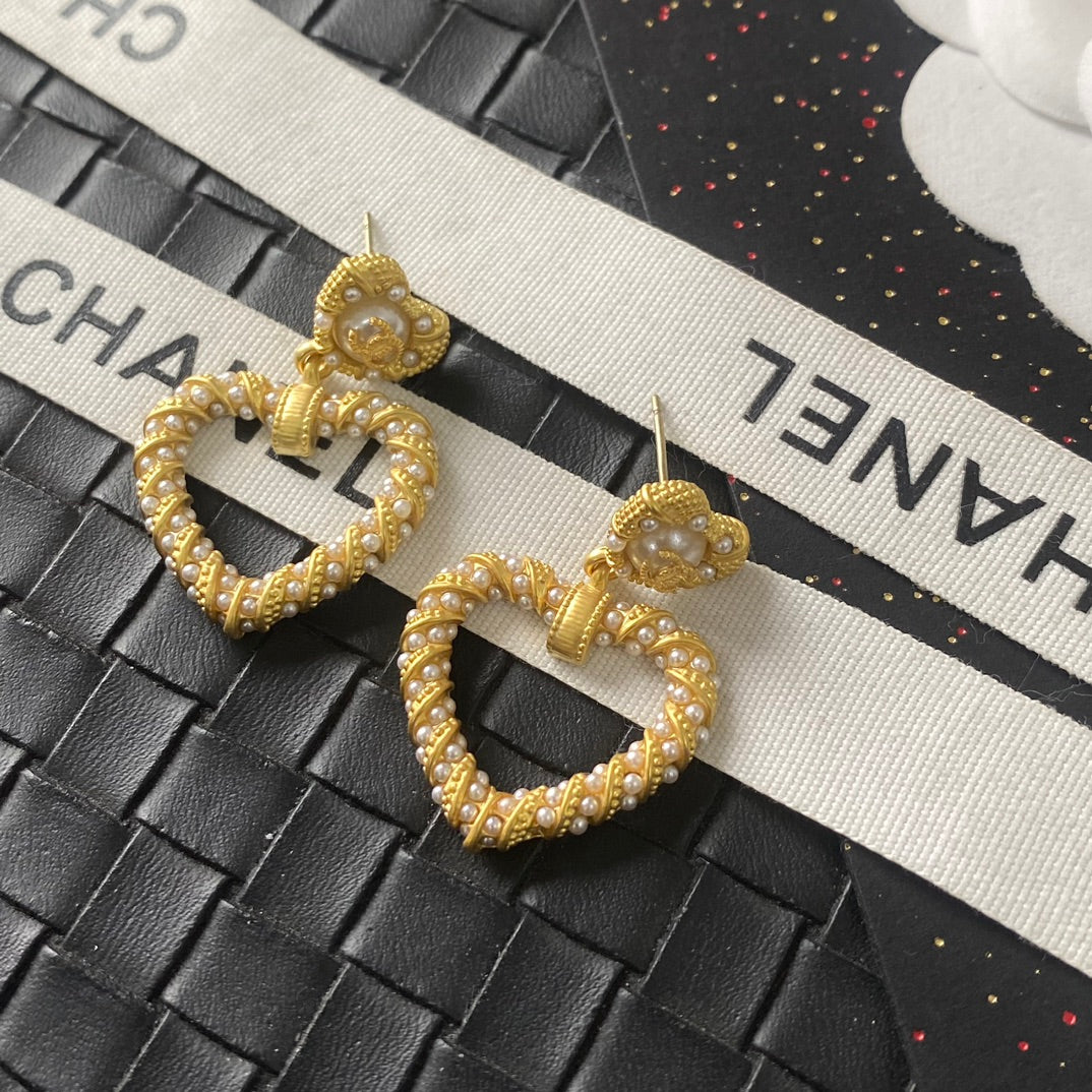 beige pearl heart Drop Earrings for women - alternate angle view 8