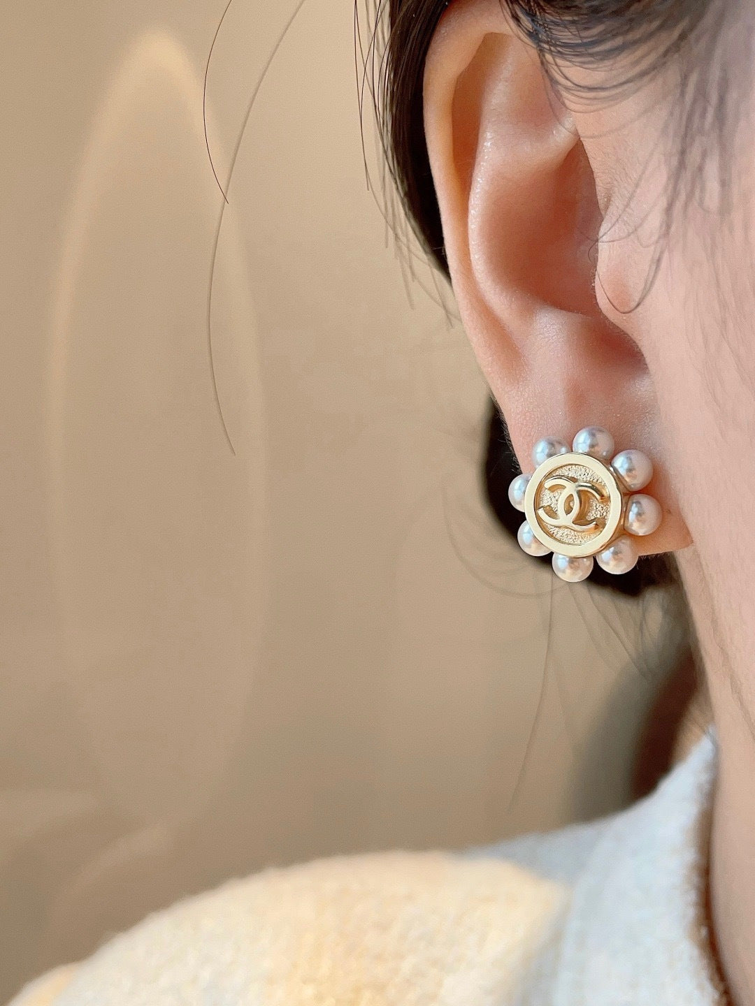 floral Stud Earrings for women - alternate angle view 17