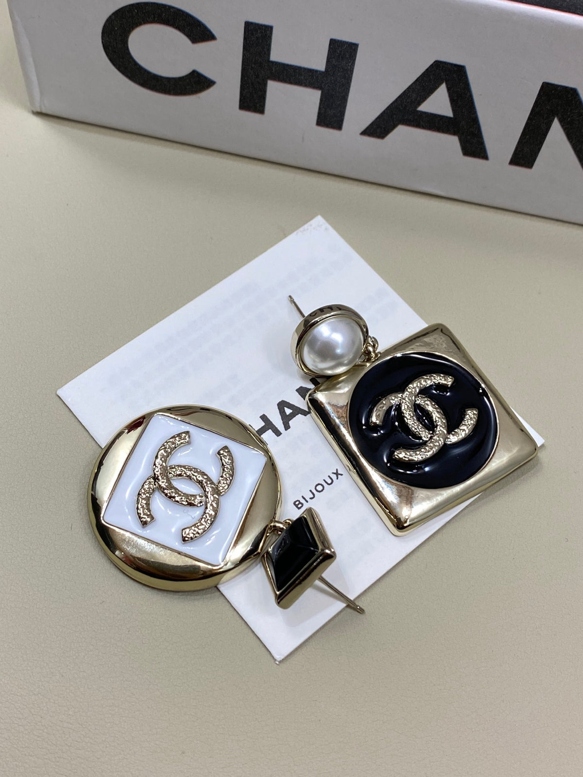 black and white pearl letter Drop Earrings for women - alternate angle view 8