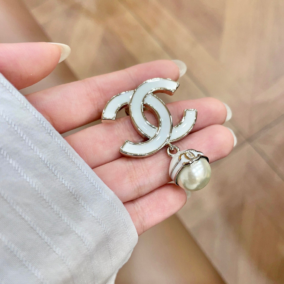 Suit for men and women - alternate angle view 4