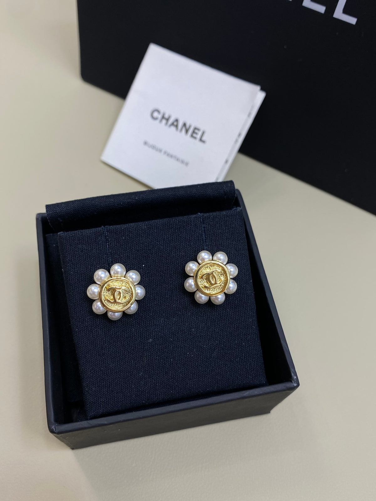 floral Stud Earrings for women - alternate angle view 8