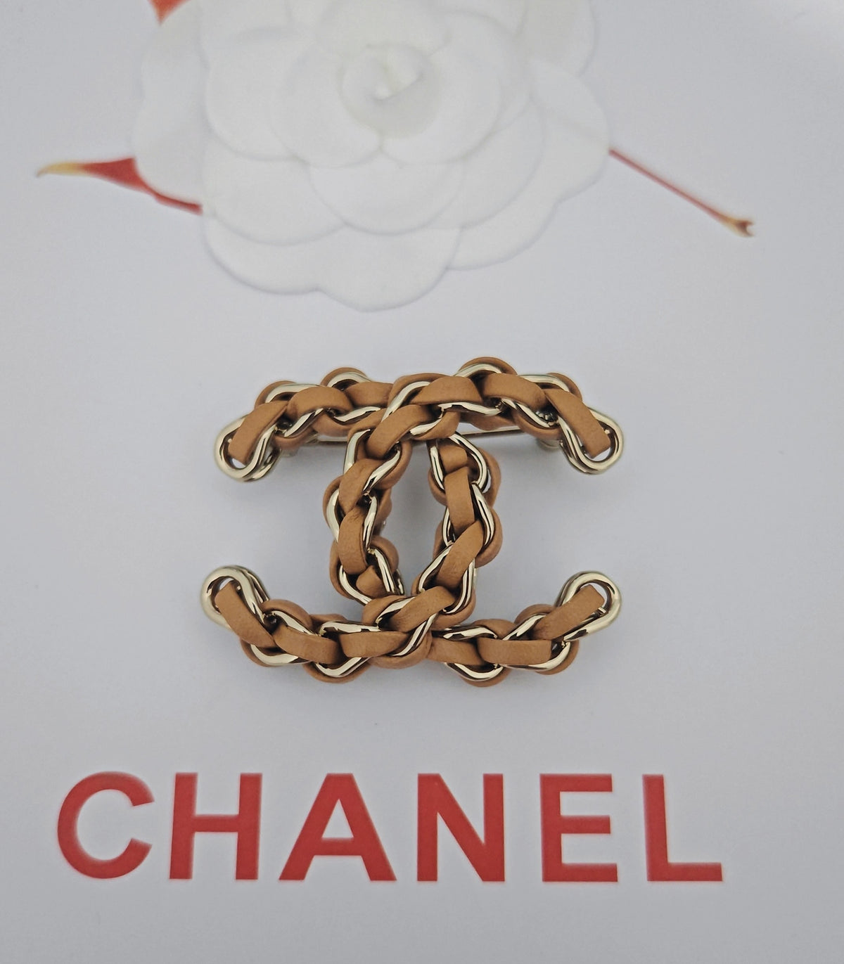 yellow brass floral Brooch for women - alternate angle view 4