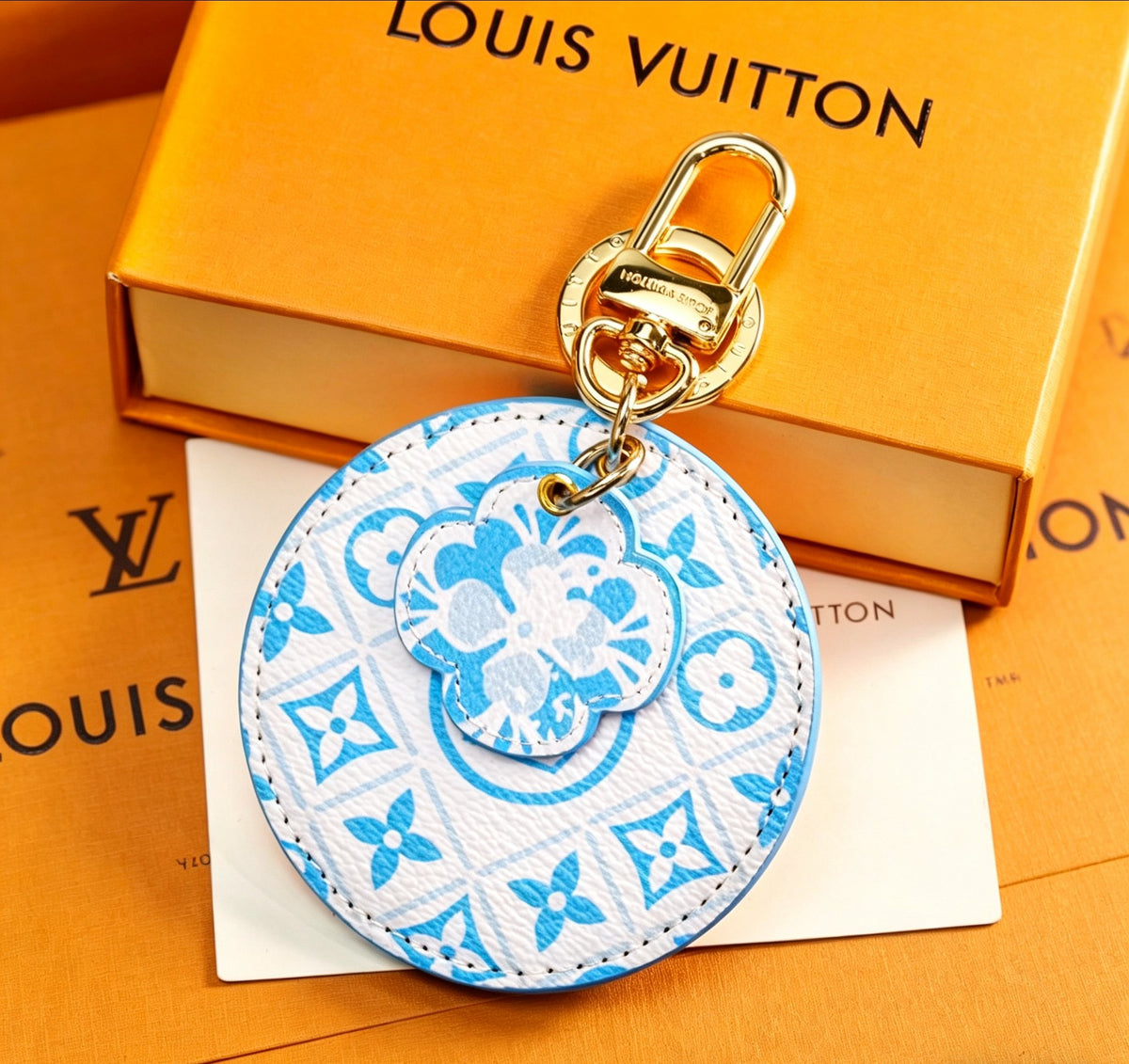contrast color leather floral Pendant for men - alternate angle view 2