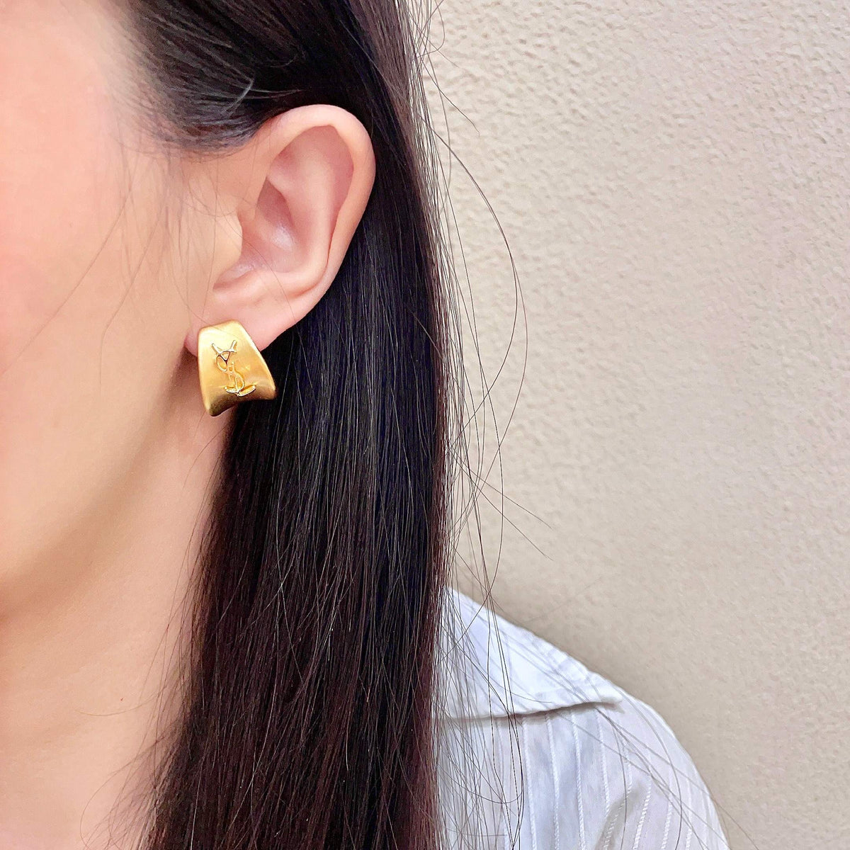 gold 925 sterling silver vintage Stud Earrings for women - alternate angle view 3