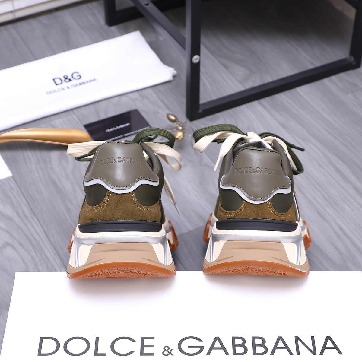 Dolce & Gabbana DG Couple's Suede Casual Sneakers