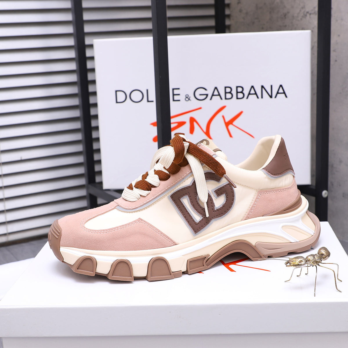 Dolce & Gabbana DG Couple's Suede Casual Sneakers